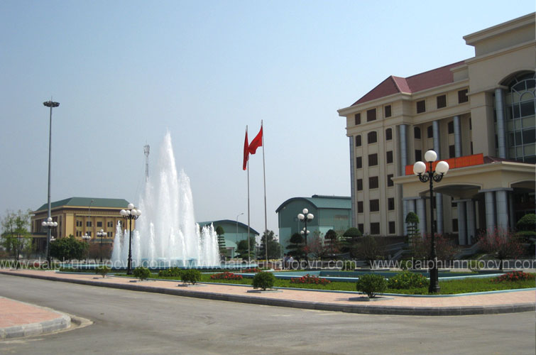 Đài phun nước trụ sở UBND Tỉnh Ninh Bình