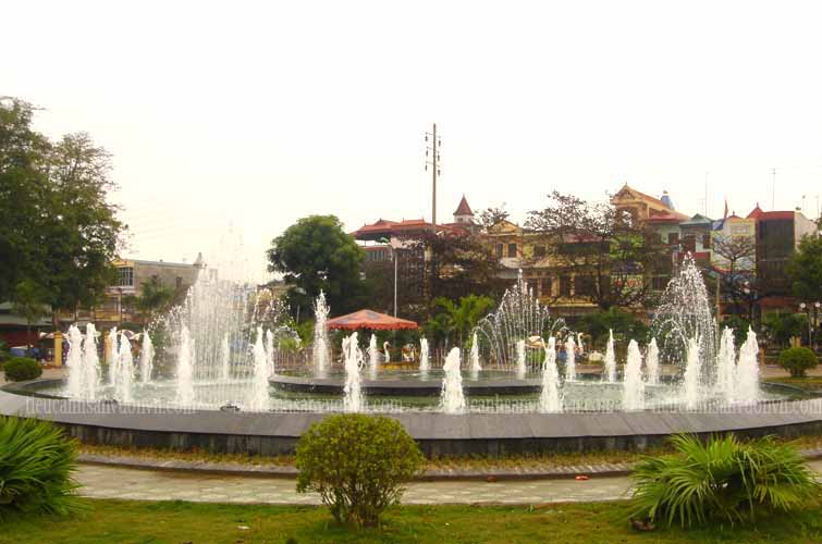 Thiết kế lắp đặt đài phun nước huyện Ba Vì Hà Nội